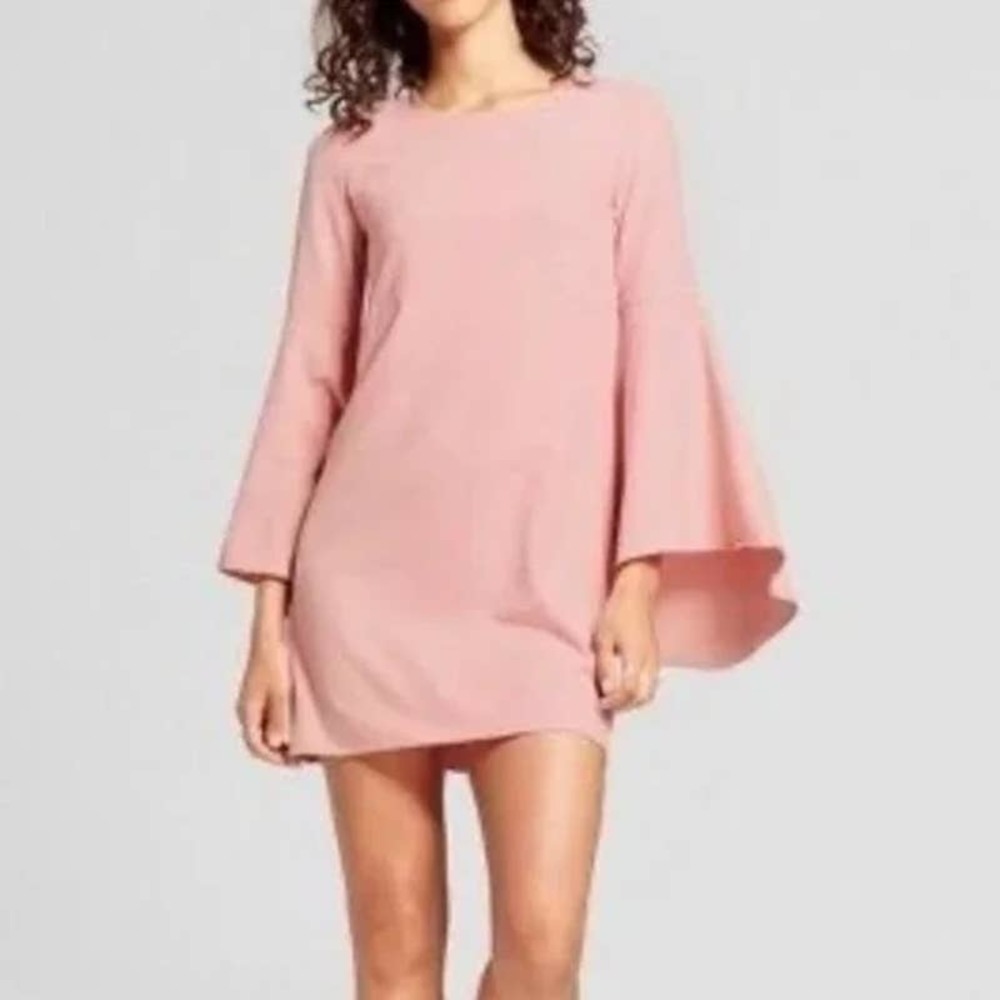 Necessary Objects Sheath dress with Bell sleeves Medium